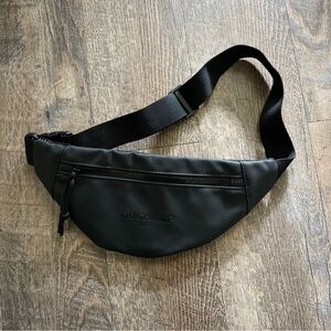 NEW! Duchamp London Rubberized Waist Fanny Pack Sling Bag Black